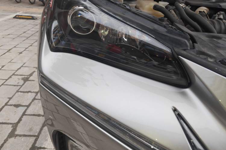 Used Lexus NX 2015 200T All-Wheel-Drive Fēngshàng Edition Right Front Headlight