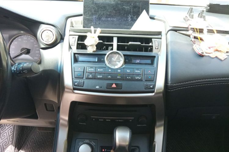 Used Lexus NX 2015 200 All-Wheel Drive Fēngshàng Edition Audio And AC Panel