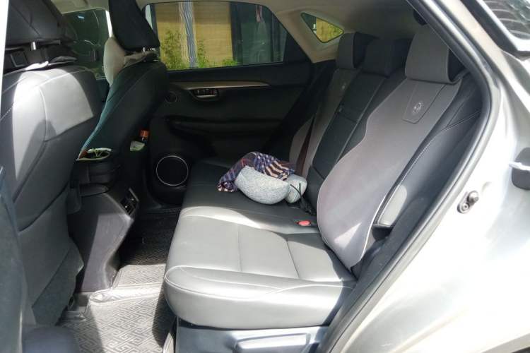 Used Lexus NX 2015 200 All-Wheel Drive Fēngshàng Edition Left Rear Seat