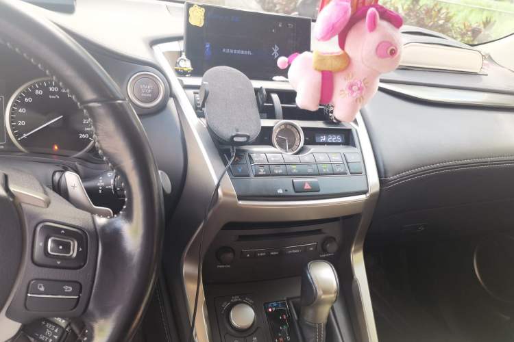 Used Lexus NX 2015 200T All-Wheel-Drive Fēngshàng Edition Audio And AC Panel