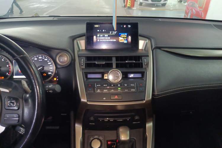 Used Lexus NX 2015 200T All-Wheel-Drive Fēngshàng Edition Audio And AC Panel