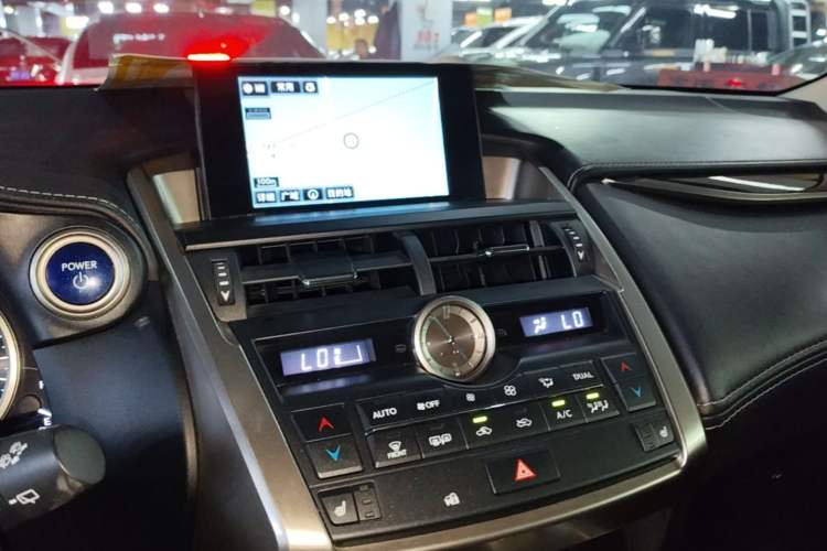Used Lexus NX 2015 300h All-Wheel-Drive Fēngzhì Edition Audio And AC Panel