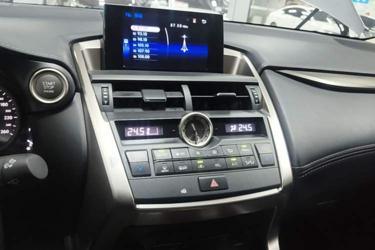 Used Lexus NX 2015 200T All-Wheel-Drive Fēngshàng Edition Audio And AC Panel