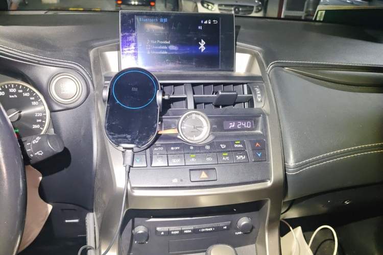 Used Lexus NX 2015 200 Front-Wheel Drive X-Trail SE Edition Audio And AC Panel
