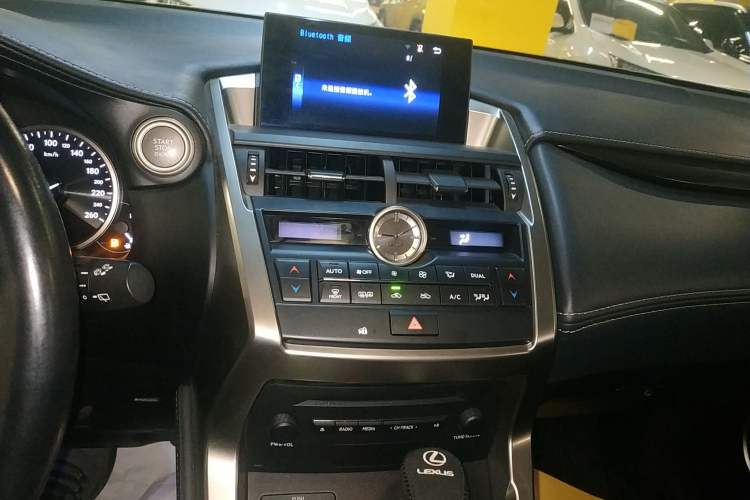 Used Lexus NX 2015 200T All-Wheel-Drive Fēngshàng Edition Audio And AC Panel