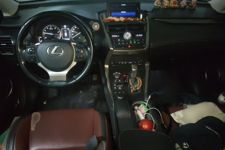 Used Lexus NX 2015 200 All-Wheel Drive Fēngshàng Edition Center Console