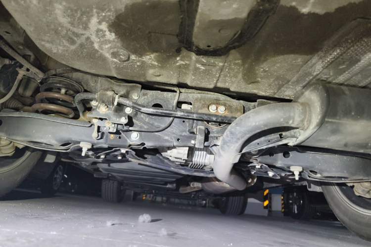 Used Lexus NX 2015 300h All-Wheel-Drive Fēngzhì Edition Chassis Rear