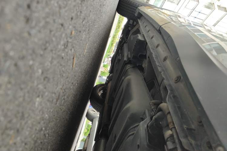 Used Lexus NX 2015 200T All-Wheel-Drive Fēngshàng Edition Chassis Rear Left