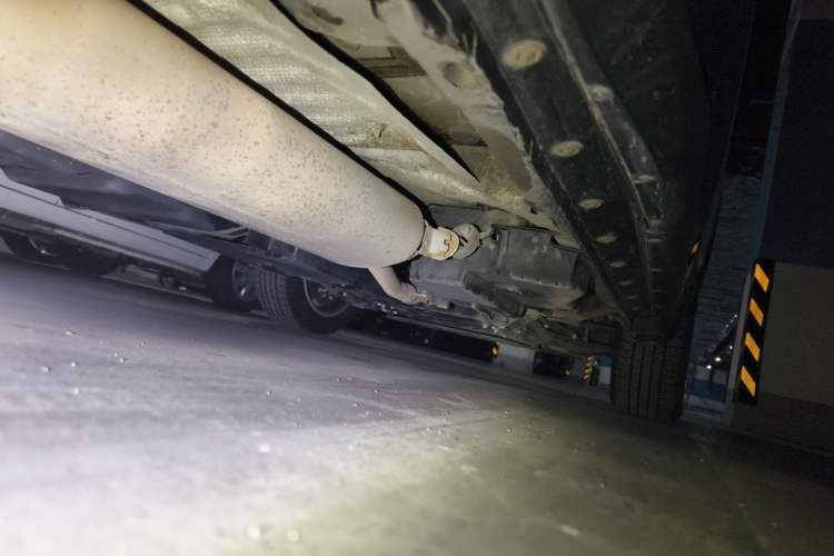 Used Lexus NX 2015 300h All-Wheel-Drive Fēngzhì Edition Chassis Rear Right
