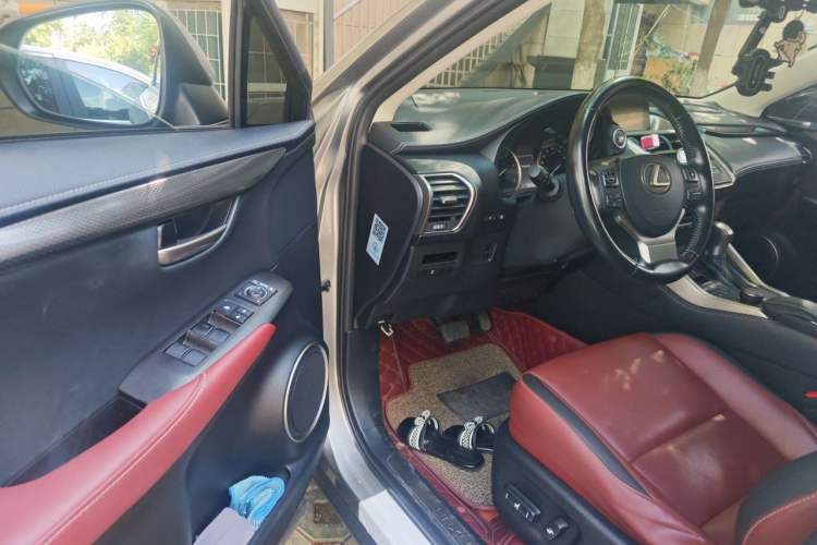 Used Lexus NX 2015 200T All-Wheel-Drive Fēngshàng Edition Driver Seat