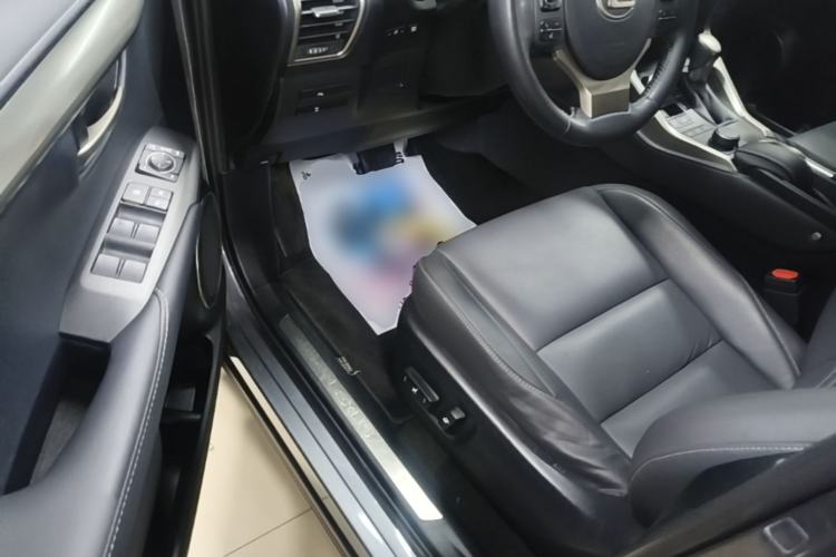 Used Lexus NX 2015 200T All-Wheel-Drive Fēngshàng Edition Driver Seat