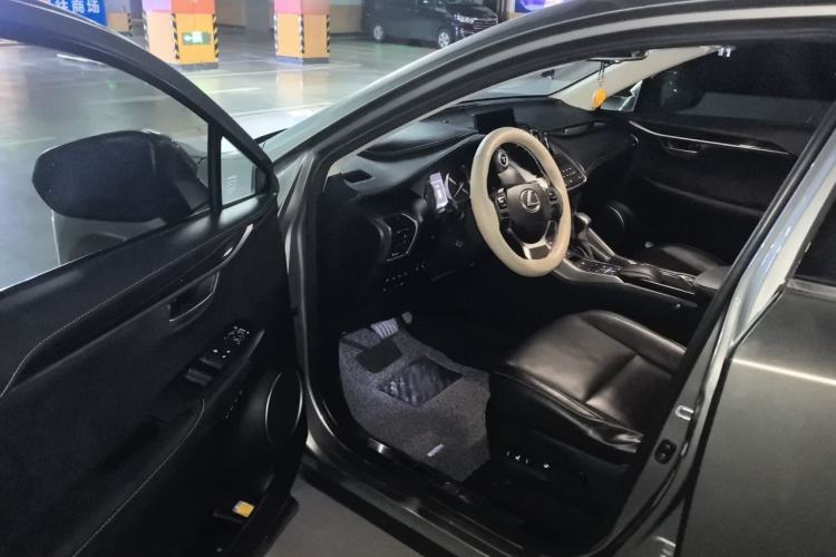 Used Lexus NX 2015 300h All-Wheel Drive Sharp Edition Driver Seat