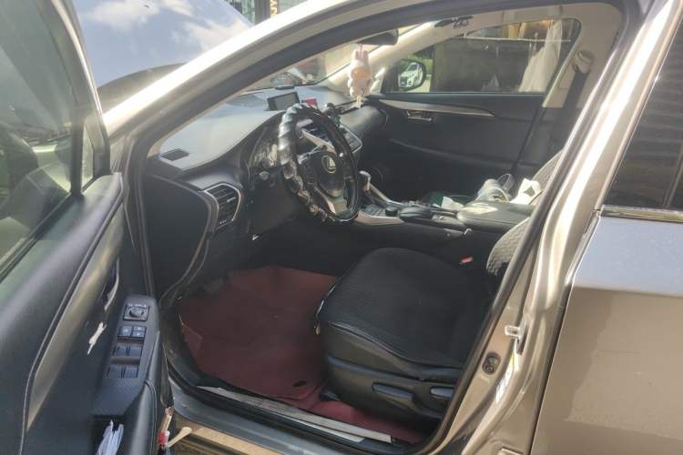 Used Lexus NX 2015 200 Front-Wheel Drive X-Trail SE Edition Driver Seat