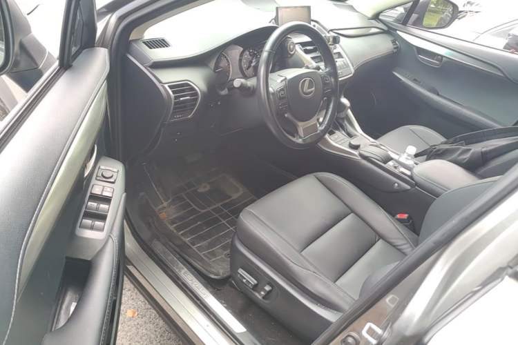 Used Lexus NX 2015 200T All-Wheel-Drive Fēngshàng Edition Driver Seat