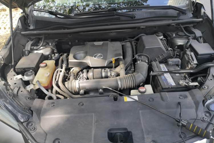 Used Lexus NX 2015 200T All-Wheel-Drive Fēngshàng Edition Engine Bay