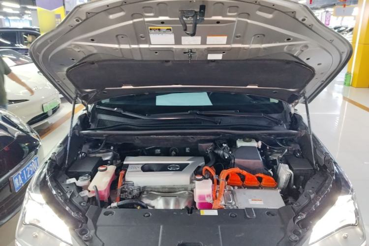 Used Lexus NX 2015 300h All-Wheel-Drive Fēngzhì Edition Engine Bay