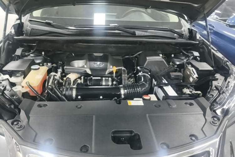 Used Lexus NX 2015 200T All-Wheel-Drive Fēngshàng Edition Engine Bay