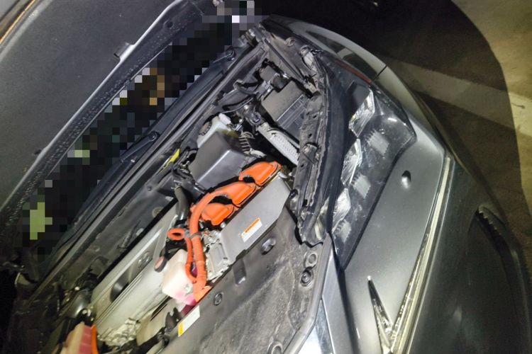 Used Lexus NX 2015 300h All-Wheel-Drive Fēngzhì Edition Engine Bay Left