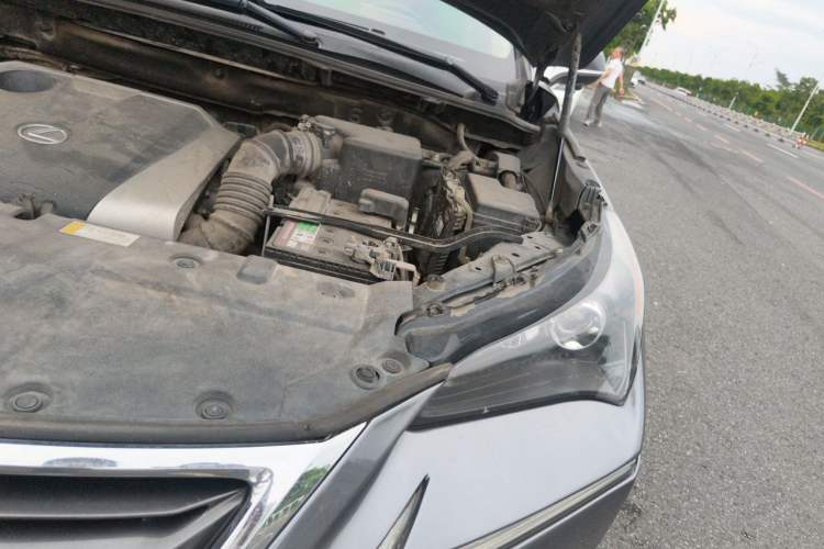 Used Lexus NX 2015 200 Front-Wheel Drive X-Trail SE Edition Engine Bay Left
