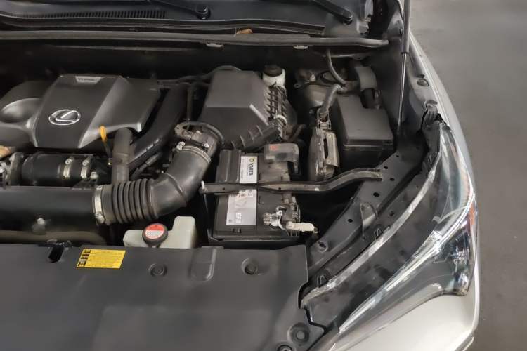 Used Lexus NX 2015 200T All-Wheel-Drive Fēngshàng Edition Engine Bay Left