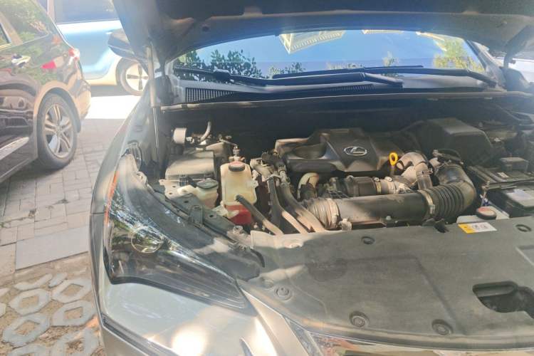 Used Lexus NX 2015 200T All-Wheel-Drive Fēngshàng Edition Engine Bay Right