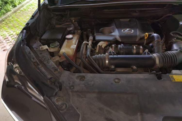 Used Lexus NX 2015 200T All-Wheel-Drive Fēngshàng Edition Engine Bay Right