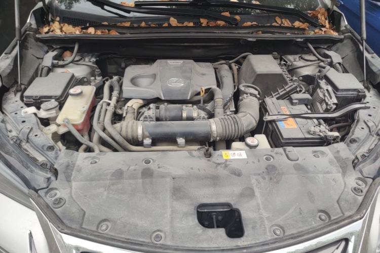 Used Lexus NX 2015 200T All-Wheel-Drive Fēngshàng Edition Engine Bay