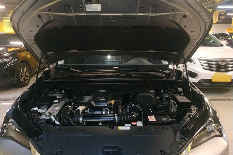 Used Lexus NX 2015 200T All-Wheel-Drive Fēngshàng Edition Engine Bay