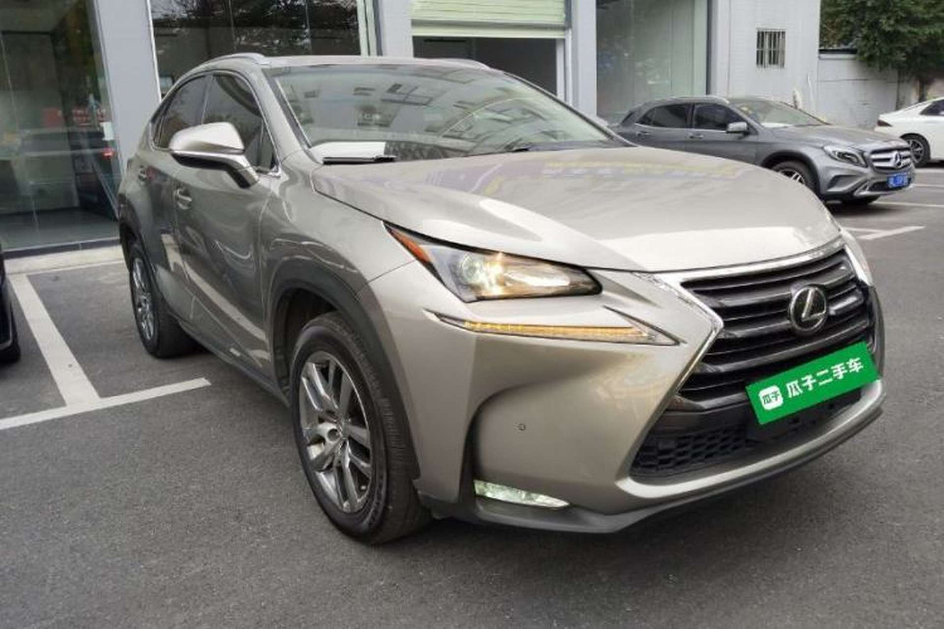 Used Lexus NX 2015 200T All-Wheel-Drive Fēngshàng Edition Exterior 2