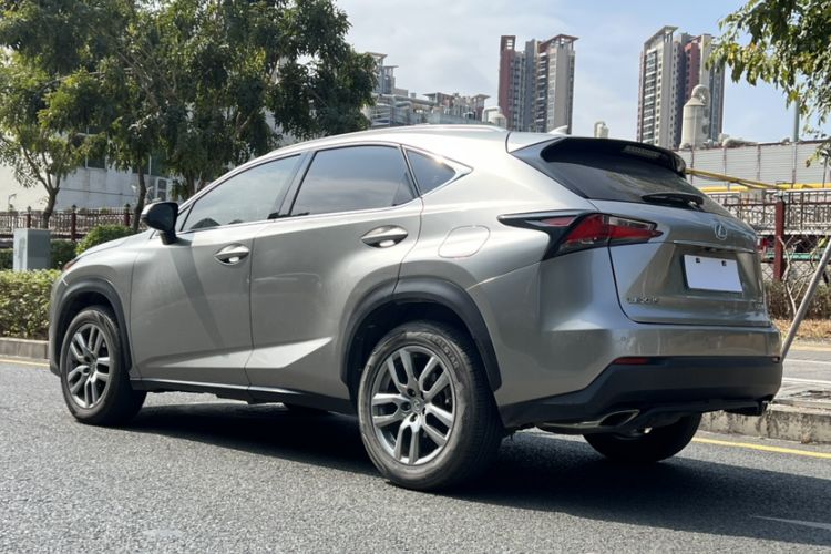 Used Lexus NX 2015 200T All-Wheel-Drive Fēngshàng Edition Exterior 3