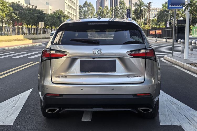 Used Lexus NX 2015 200T All-Wheel-Drive Fēngshàng Edition Exterior 5