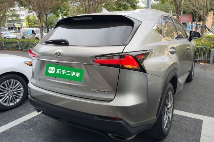 Used Lexus NX 2015 200T All-Wheel-Drive Fēngshàng Edition Exterior 5