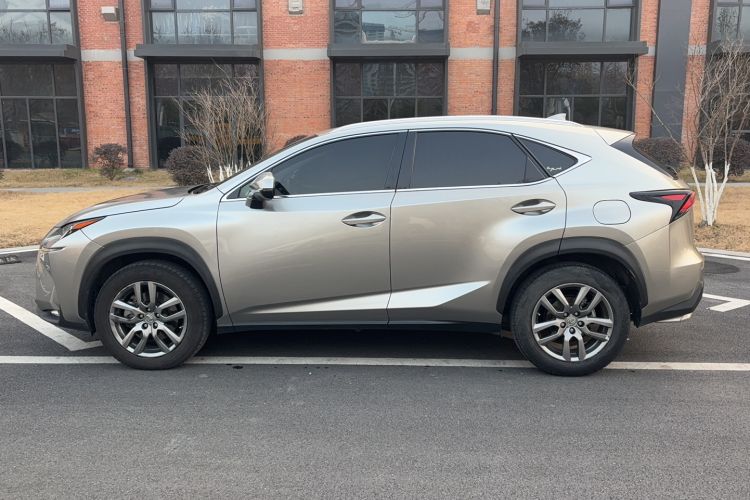 Used Lexus NX 2015 200T All-Wheel-Drive Fēngshàng Edition Exterior 9