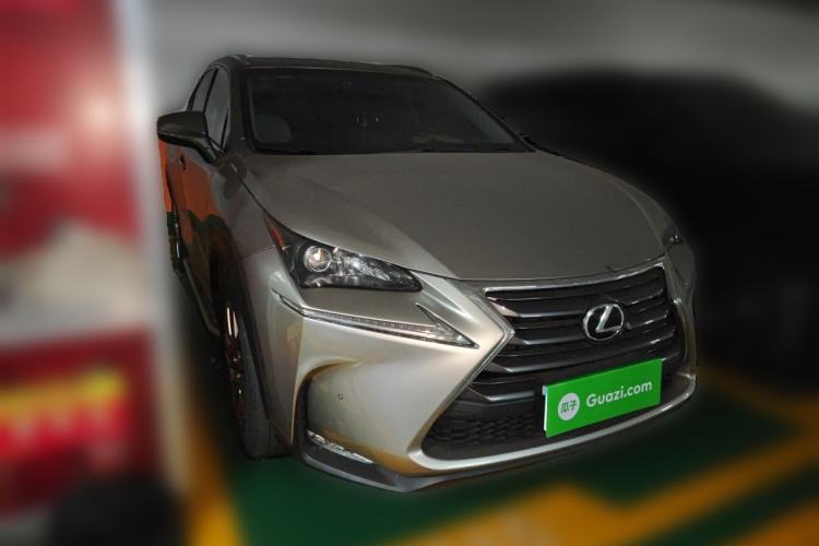 Used Lexus NX 2015 200T All-Wheel-Drive Fēngshàng Edition Front Right 45 Deg
