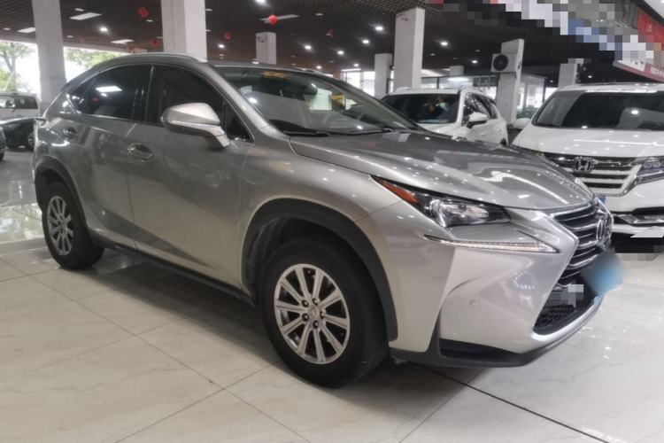 Used Lexus NX 2015 200 Front-Wheel Drive X-Trail SE Edition Front Right 45 Deg