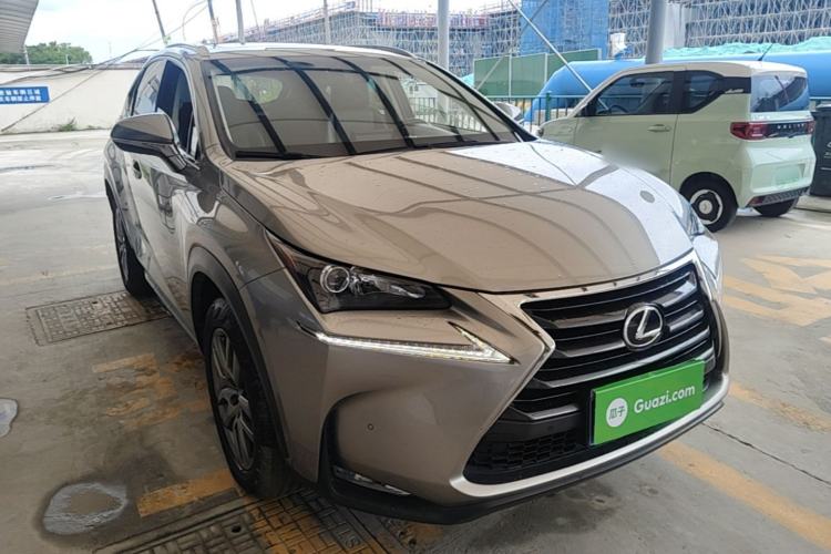 Used Lexus NX 2015 200T All-Wheel-Drive Fēngshàng Edition Front Right 45 Deg