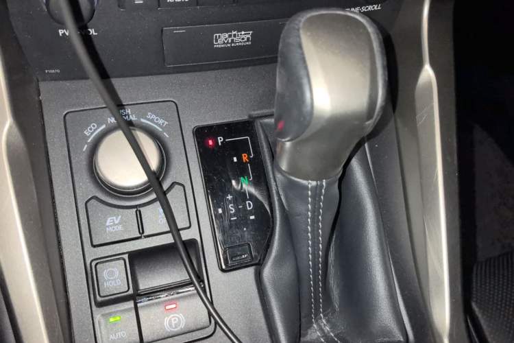 Used Lexus NX 2015 300h All-Wheel Drive Sharp Edition Gear Lever