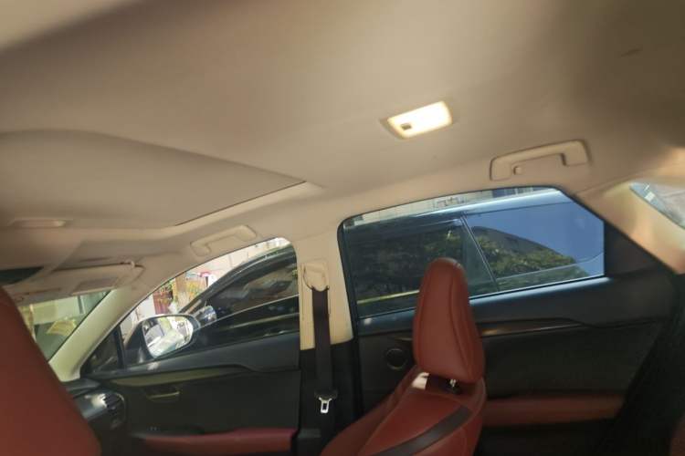 Used Lexus NX 2015 200T All-Wheel-Drive Fēngshàng Edition Headliner