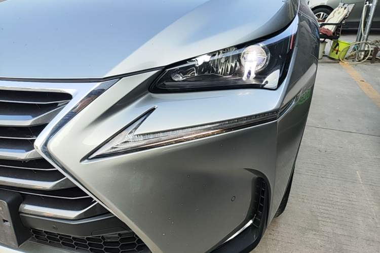 Used Lexus NX 2015 200T All-Wheel-Drive Fēngshàng Edition Left Front Headlight