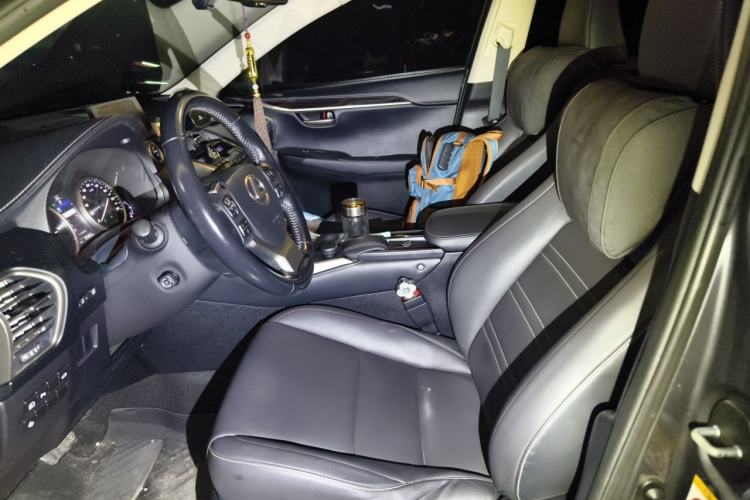 Used Lexus NX 2015 300h All-Wheel-Drive Fēngzhì Edition Left Front Seat