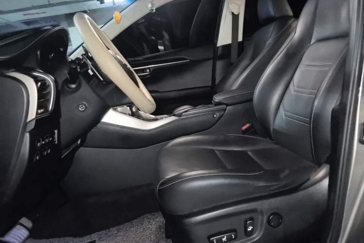 Used Lexus NX 2015 300h All-Wheel Drive Sharp Edition Left Front Seat
