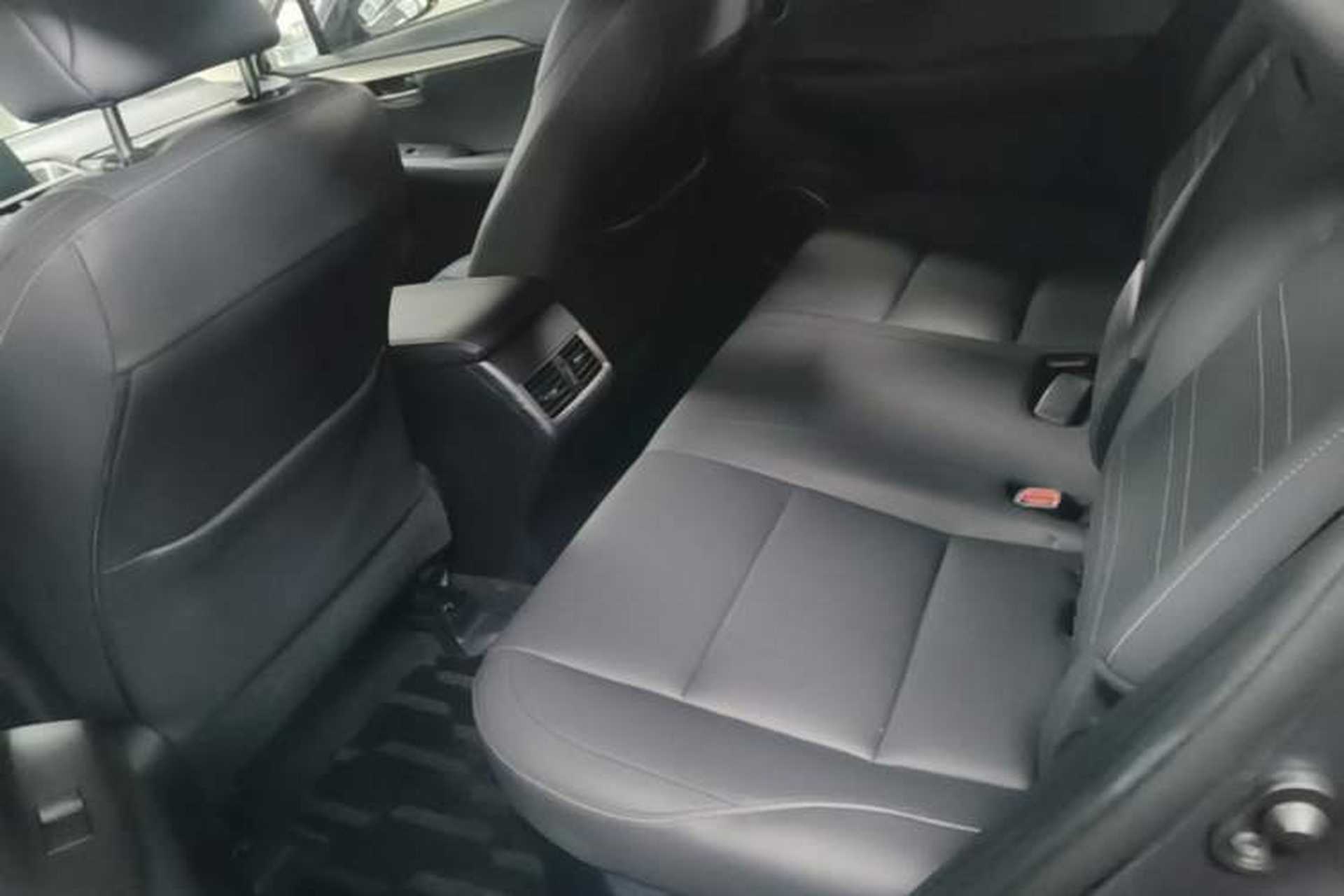 Used Lexus NX 2015 200T All-Wheel-Drive Fēngshàng Edition Left Rear Seat