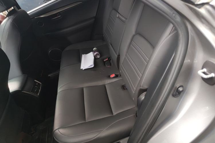 Used Lexus NX 2015 200T All-Wheel-Drive Fēngshàng Edition Left Rear Seat