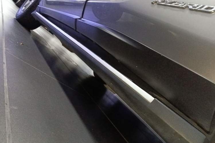 Used Lexus NX 2015 300h Front-Drive Fēngshàng Edition Left Side Sill