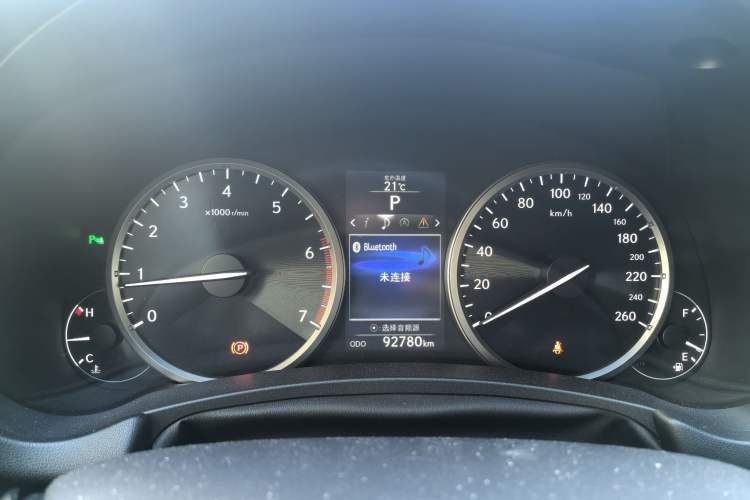 Used Lexus NX 2015 200T All-Wheel-Drive Fēngshàng Edition Odometer Close Up
