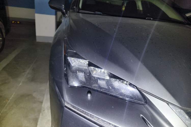 Used Lexus NX 2015 300h All-Wheel-Drive Fēngzhì Edition Right Front Headlight