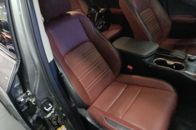 Used Lexus NX 2015 300h Front-Drive Fēngshàng Edition Right Front Seat