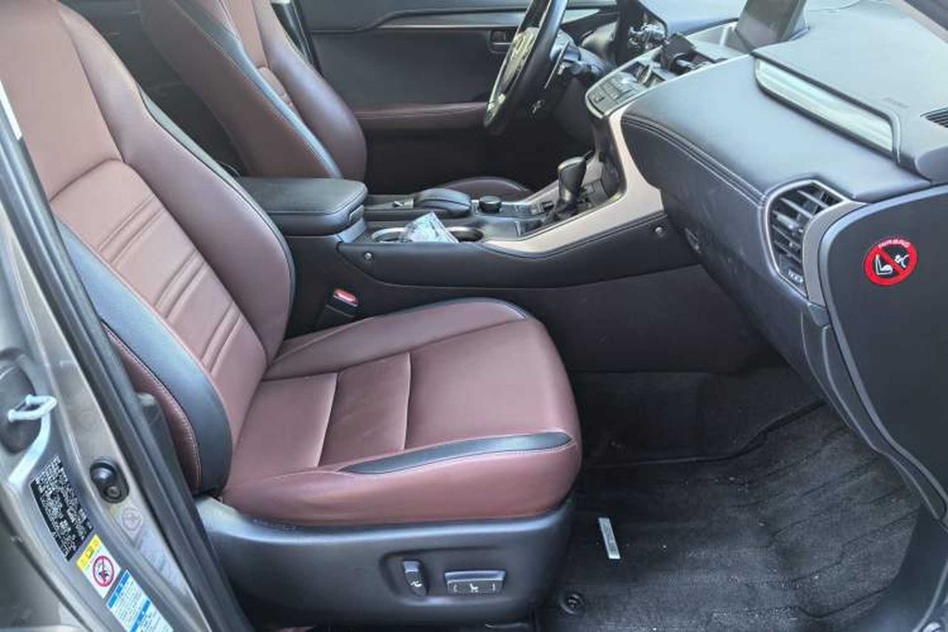 Used Lexus NX 2015 200T All-Wheel-Drive Fēngshàng Edition Right Front Seat