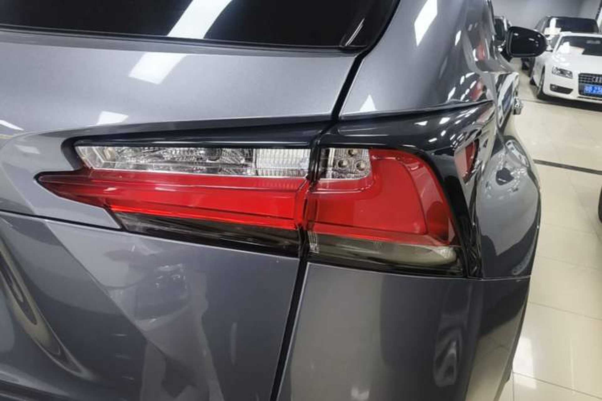 Used Lexus NX 2015 200T All-Wheel-Drive Fēngshàng Edition Right Rear Taillight