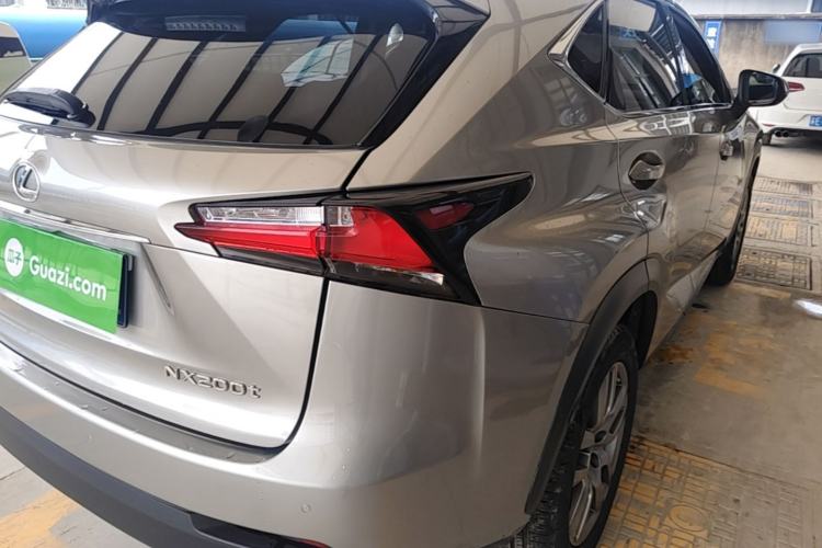 Used Lexus NX 2015 200T All-Wheel-Drive Fēngshàng Edition Right Rear Taillight